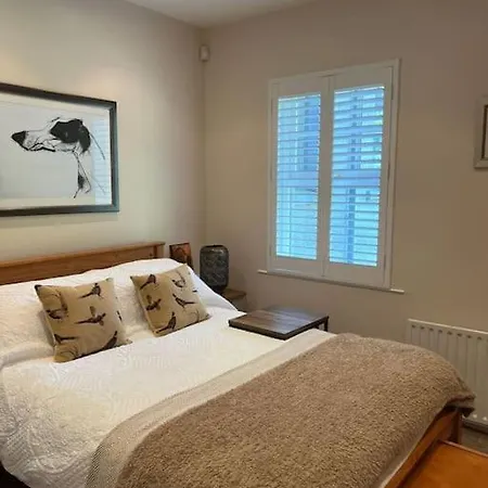 Adorable One Bedroom Apartment With Balcony Newtownards Exterior foto