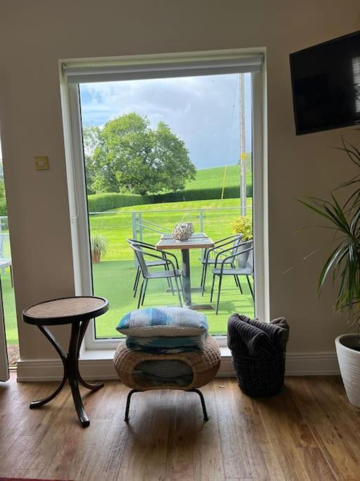 Adorable One Bedroom With Balcony Newtownards